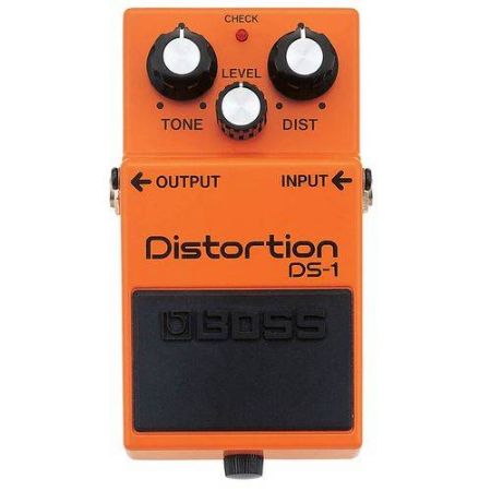 BOSS EFEKT DS-1 DISTORSION