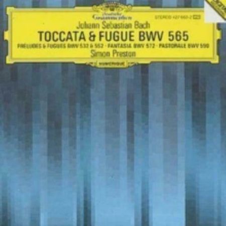 BACH - TOCCATA&FUGUE BWV 565