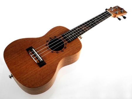Koki'o concert ukulele mahogany w/bag