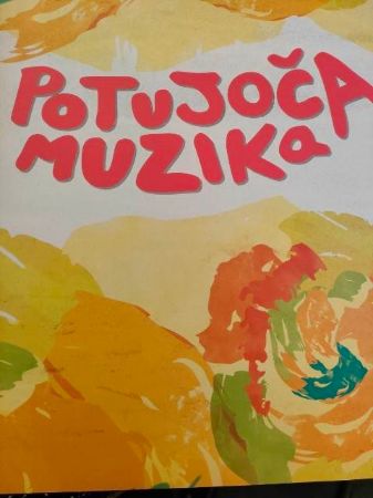 POTUJOČA MUZIKA