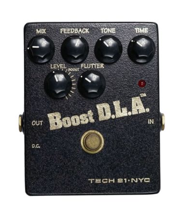 TECH21 Boost D.L.A